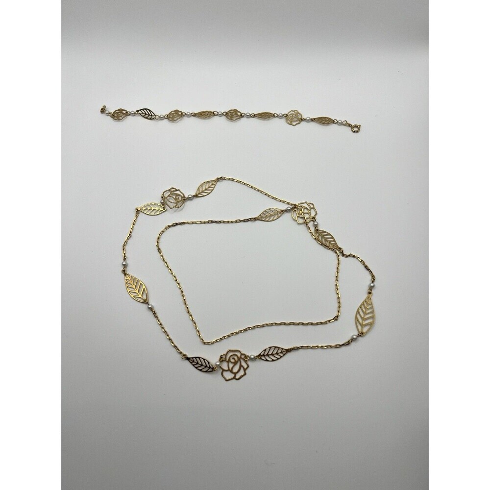 Rose Leaf + Pearl Gold Tone 32” Necklace And 7”‎ bracelet SET